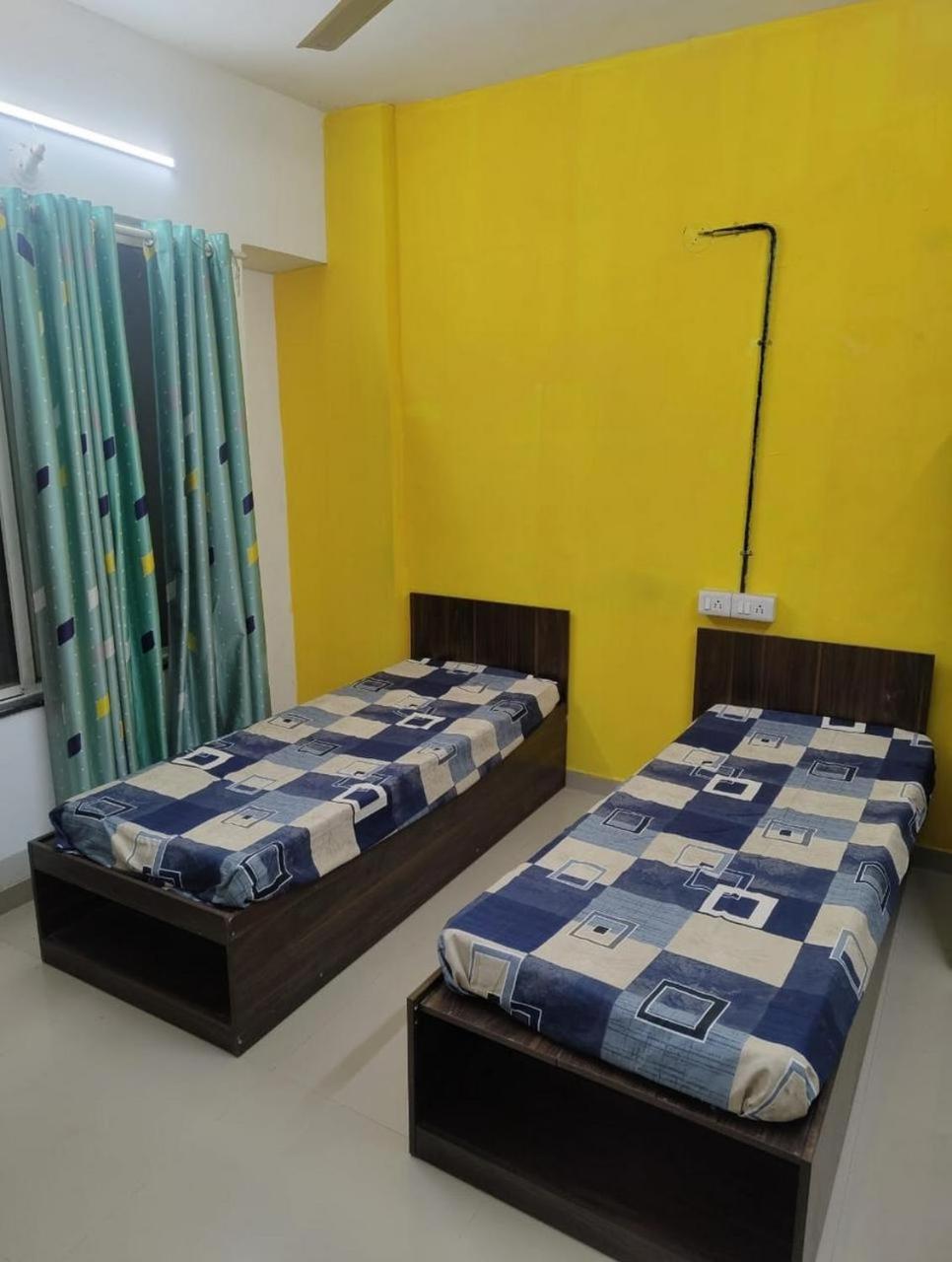 Amber House Hostel ปูเน่ ภายนอก รูปภาพ